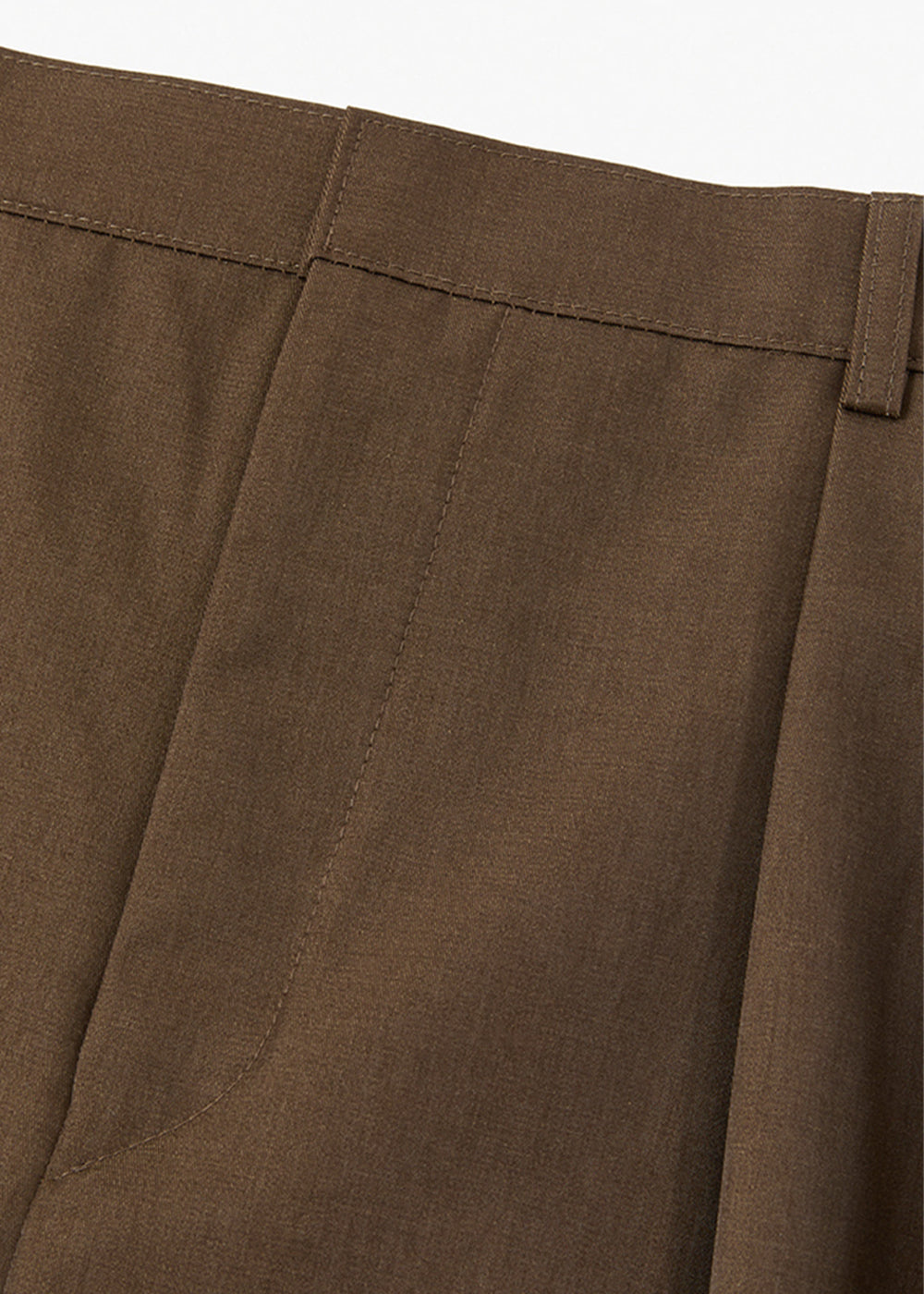 CLASSIC TWO TUCKED HALF SLACKS_BROWN