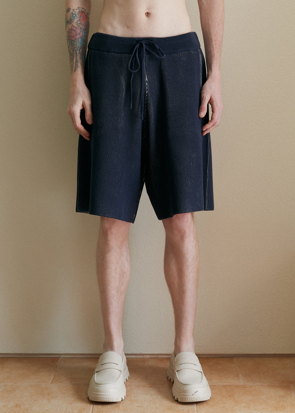 COLOR POINTED BANDING HALF PANTS_NAVY